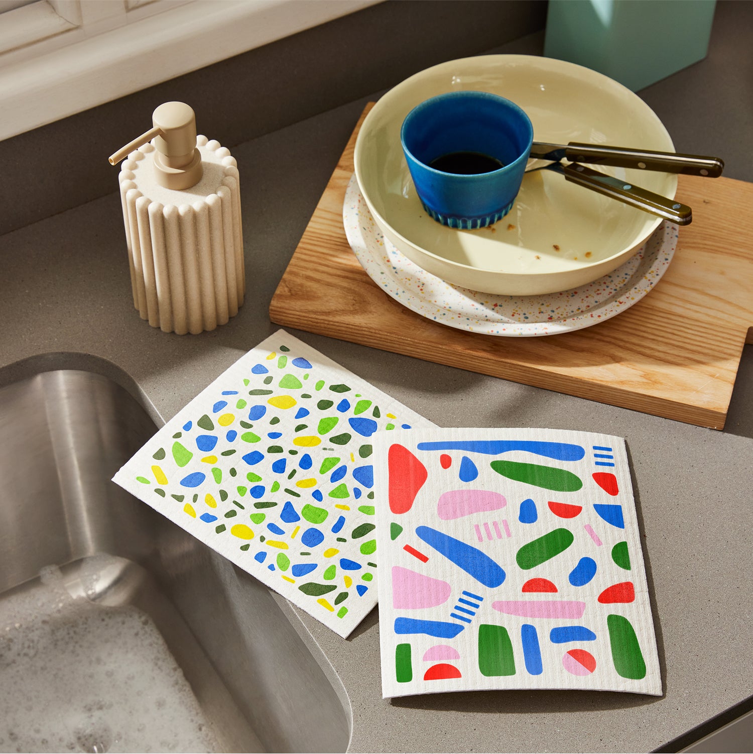 dreamcloth_dishes_with_sink